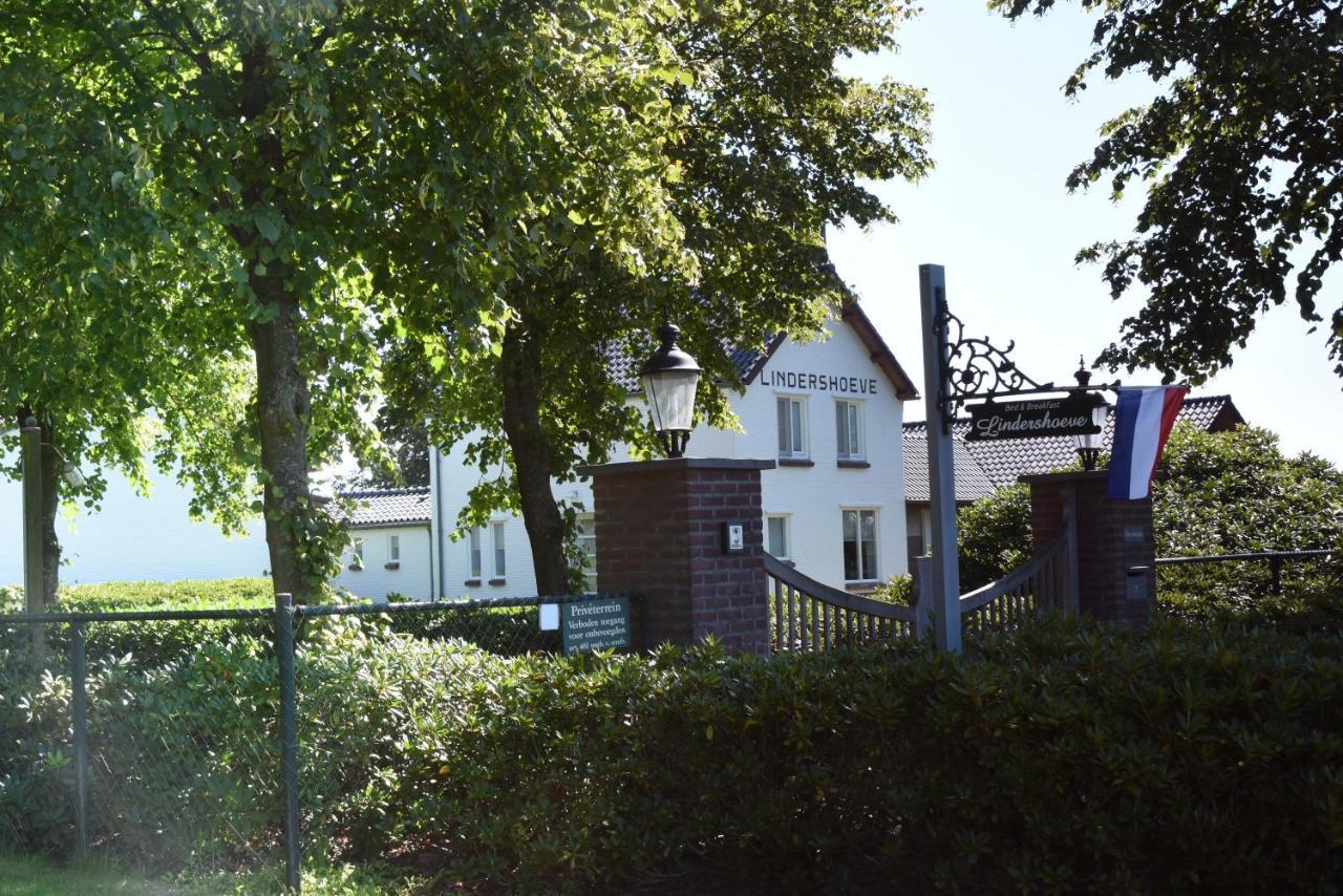 Bed And Breakfast Lindershoeve แบร์คเอค ภายนอก รูปภาพ